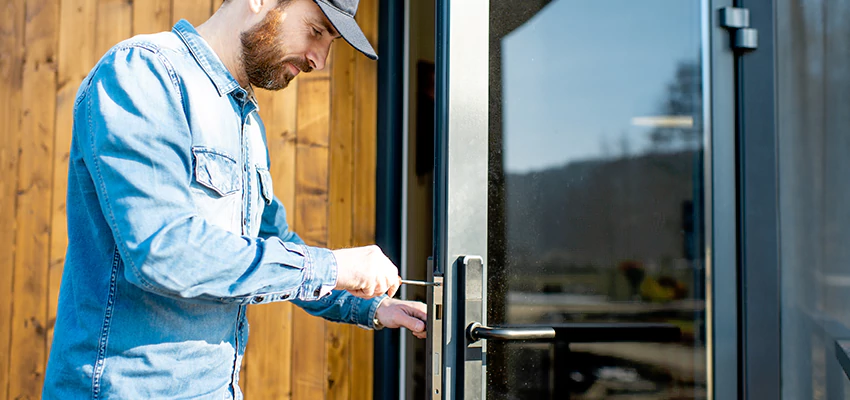 Frameless Glass Storefront Door Locks Replacement in Waukegan, IL