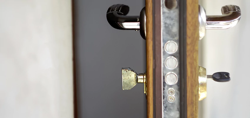 Holiday Emergency Locksmith in Waukegan, Illinois