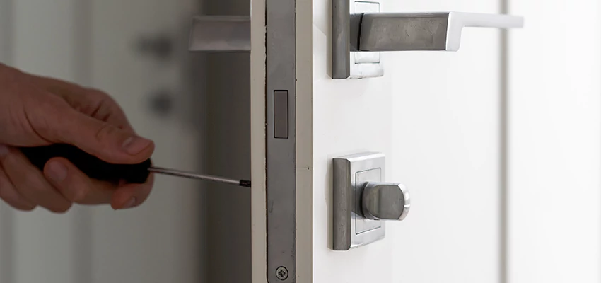 Key Programming Locksmith Open Now in Waukegan, Illinois